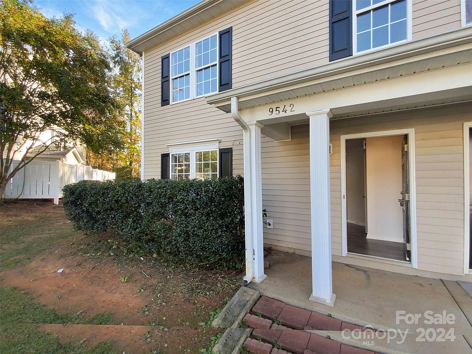 1st image of 9542 Littleleaf Dr