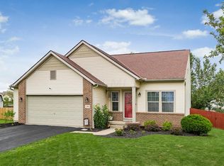 348 Masonglen Ct, Pataskala, OH 43062