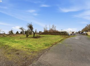 NE Airport Way, Portland, OR 97230