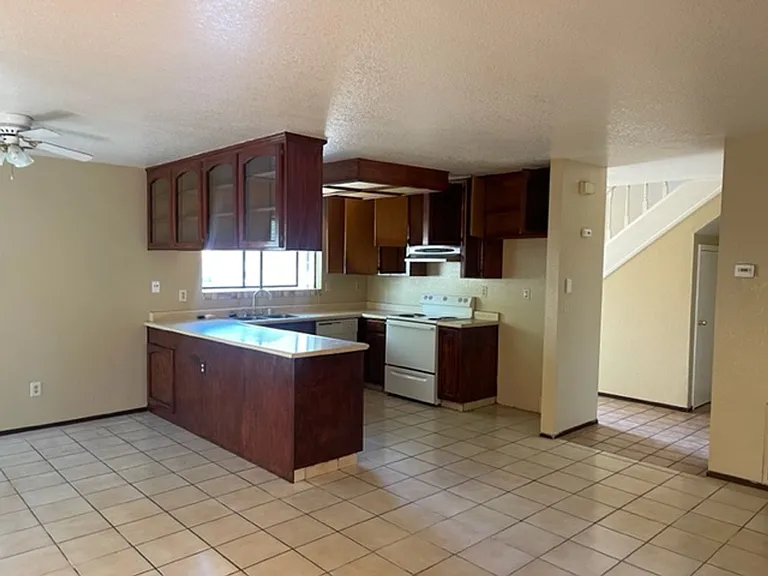 316 N Central Ave — Photo 5