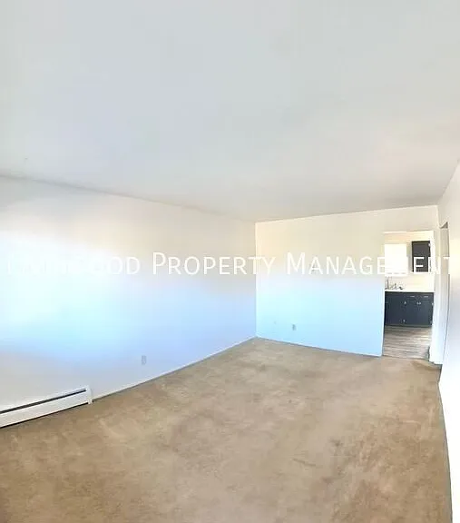 1408 Stanley Ln #6 — Photo 2