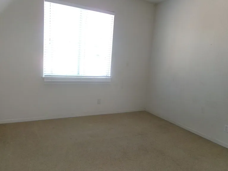 10308 Galveston Way — Photo 15