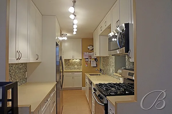 Sold by Bellmarc Realty | media 18
