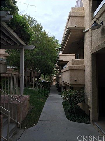 1st image of 19816 Sandpiper Pl Unit 26