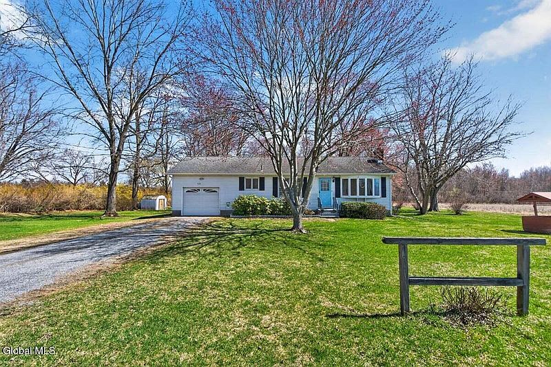 2nd image of 720 Mac Elroy Road