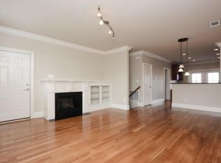 325 Legran Bnd, Sandy Springs, GA 30328