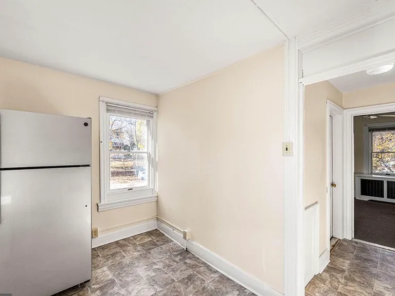 106 N Valley Rd #B — Photo 12