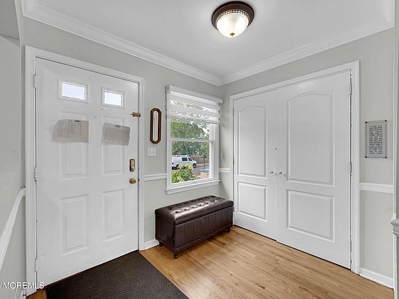 2nd image of 131 Forest Park Circle