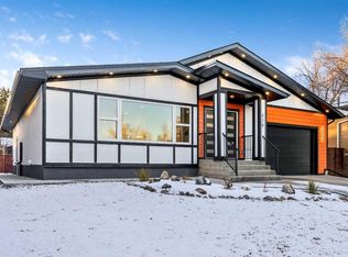 439 E Woodland Cres SE, Calgary, AB T2J 1K1