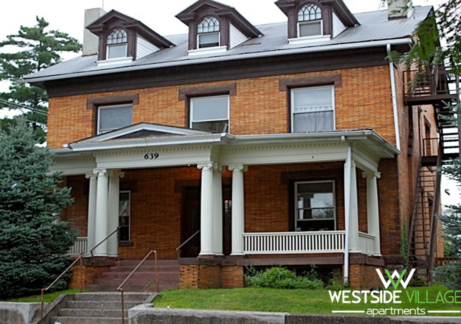 639 W. College Ave. — Photo 1