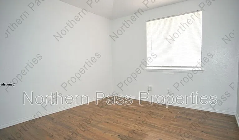 2100 Robert Wynn St — Photo 11