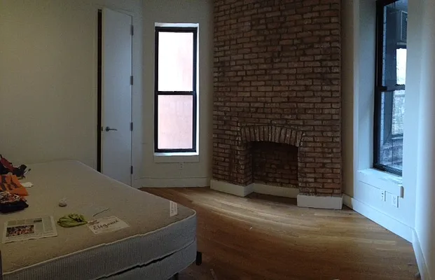 Rented by Full Time Management | media 15
