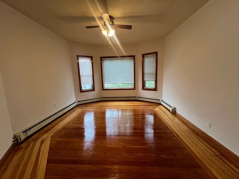 4 Boston Ave #6 — Photo 23