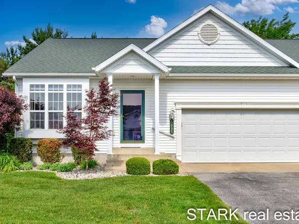 5685 N Turning Leaf Way, Fruitport, MI 49415