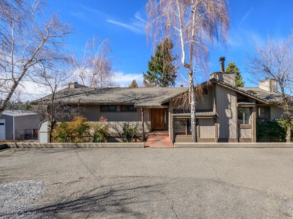 2890 Crystal Springs Rd
