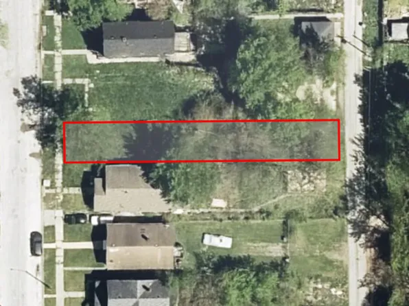 15229 Lexington Ave, Harvey, IL 60426