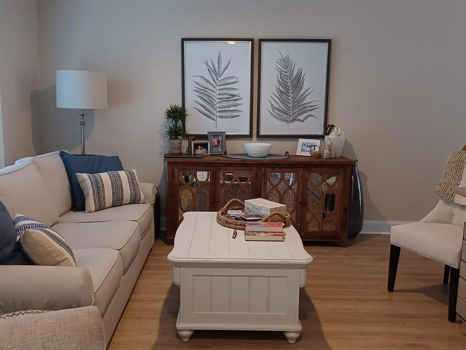 21B Saint Andrews Way — Photo 3