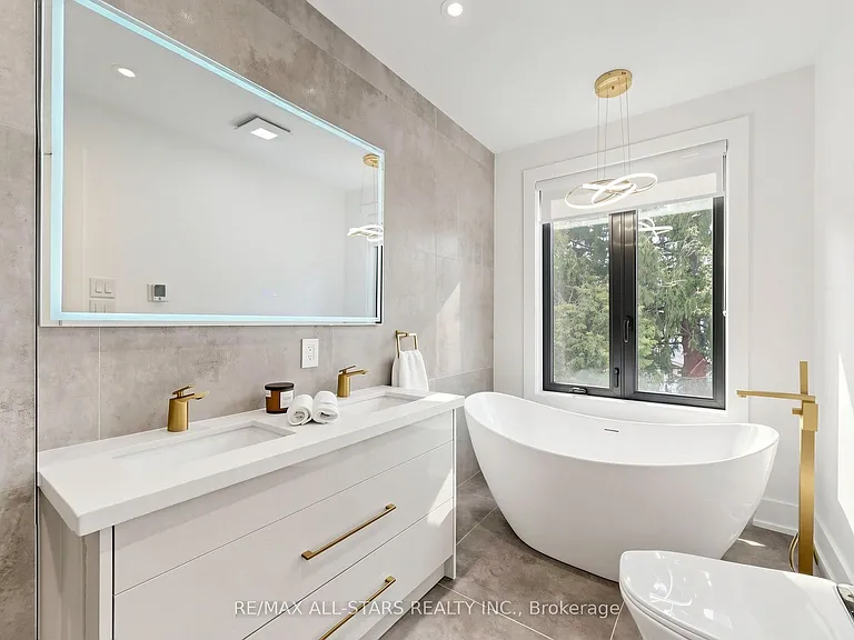 127 Banff Rd — Photo 26