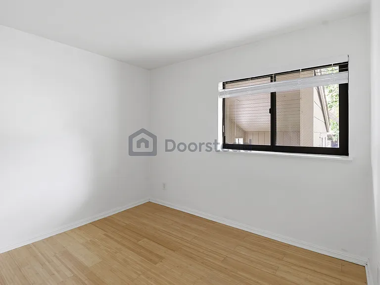 2011 Pine Ct — Photo 15