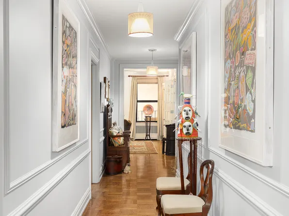 171 West 57th Street image 1 of 13