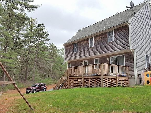 3rd image of 58 Wyndham Hill Dr