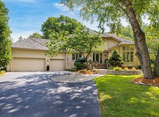 7615 Gleason Rd, Edina, MN 55439