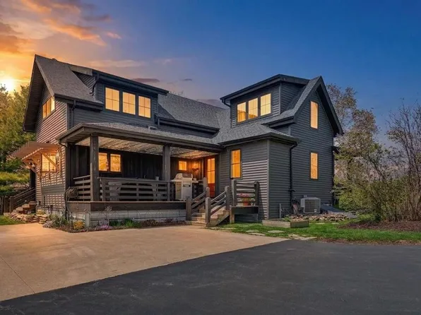 633 Isle View Rd, Ellison Bay, WI 54210