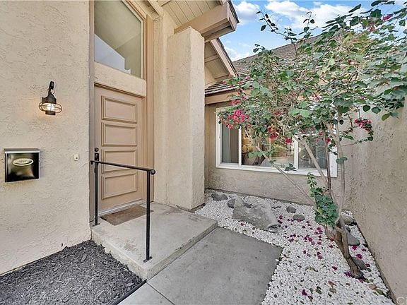 2nd image of 14391 Cherrywood Ln