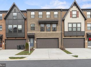 8107 Zoe Pl, Alexandria, VA