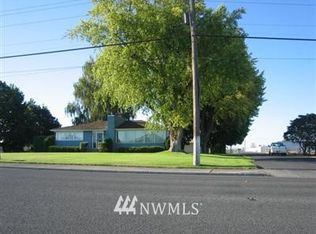 1403 E Wheeler Rd, Moses Lake, WA 98837