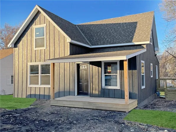 506 W Broadway St, Higginsville, MO 64037