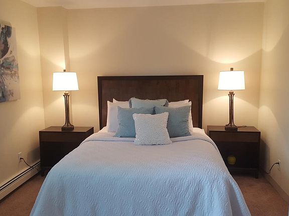 Queen Anne's Gate Apartments