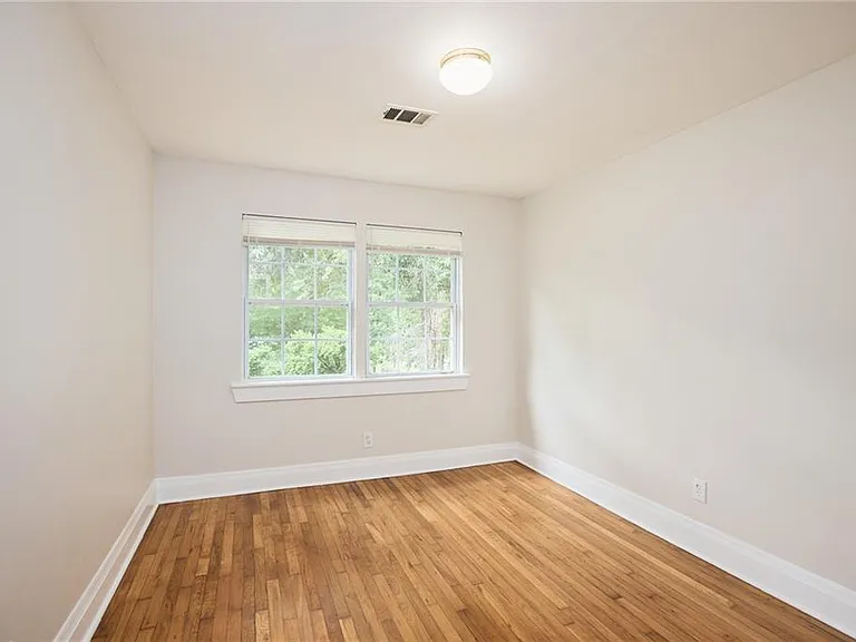 158 Hedges St SE #158 — Photo 11