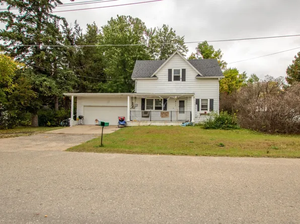 217 Brown St NE, Bagley, MN 56621