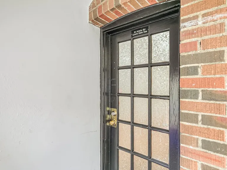 16 Acacia Rd #L2 — Photo 17