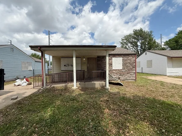 1620 E Arnold St, Wichita, KS 67214