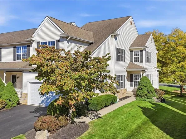 37 Cobblestone Dr, Easton, PA 18045