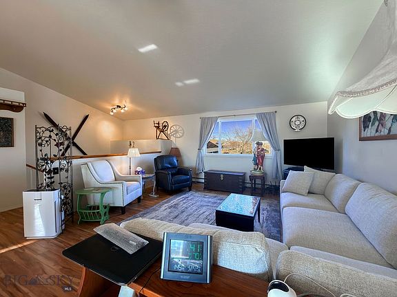 3rd image of 507 Kathy Ln