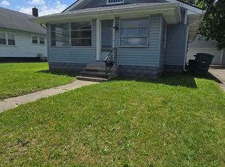 1215 S Ebright St, Muncie, IN 47302