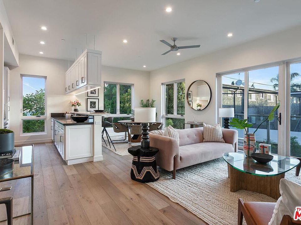 1st image of 1041 N Spaulding Ave #201B