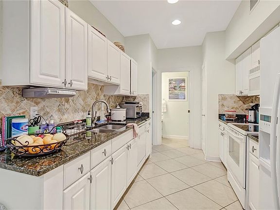 5th image of 9751 Glen Heron Dr