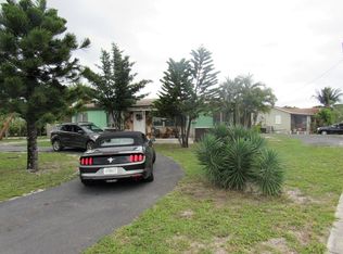 3236 Gulfstream Rd, Palm Springs, FL 33461