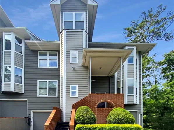 908 Ivy Green Ln SE, Marietta, GA 30067