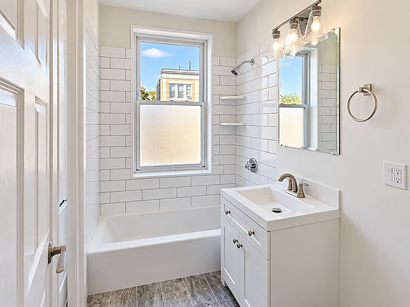 4th image of 109 Brainerd Rd #3-A