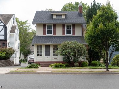 42 Cathedral Ave, Nutley, NJ, 07110