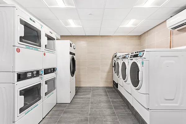 Rented by Corcoran | media 16