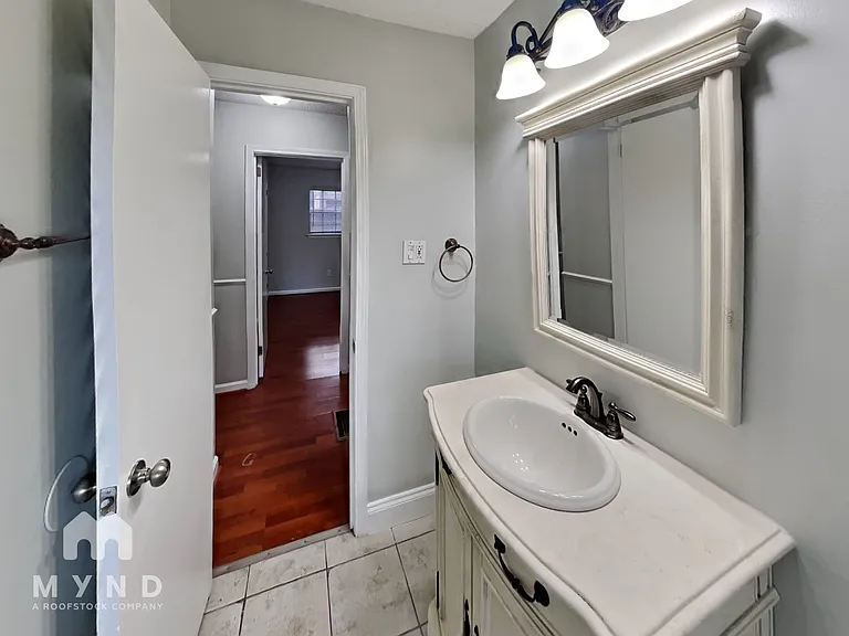1172 Westridge Cir — Photo 15