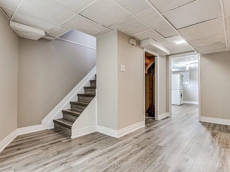 19 Friars Ct — Photo 26