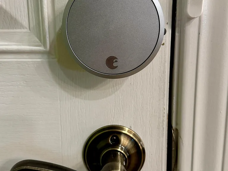 August smart lock