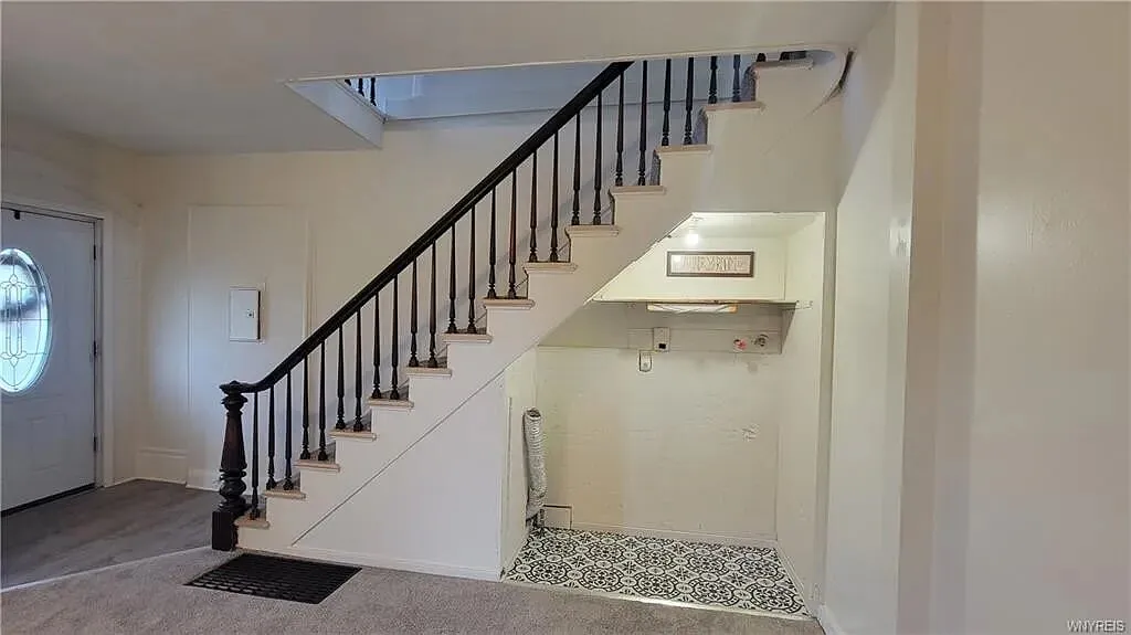 2 bed, 1.0 bath, $1,195 — Photo 4